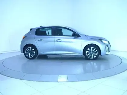 Photo 12 Peugeot 208  PureTech 75 S&S BVM5