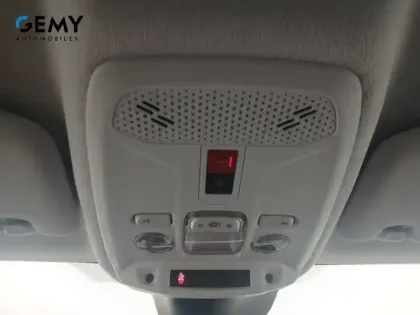Photo 16 Peugeot 208  PureTech 100 S&S BVM6