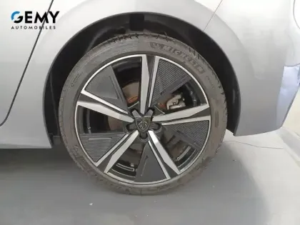 Photo 10 Peugeot 308  PHEV 225 e-EAT8