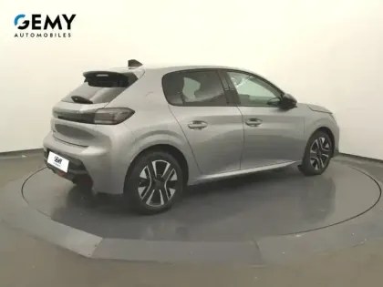Photo 17 Peugeot 208  PureTech 100 S&S BVM6