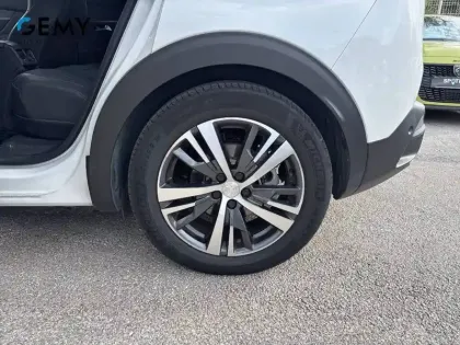 Photo 10 Peugeot 3008  Hybrid 225 e-EAT8