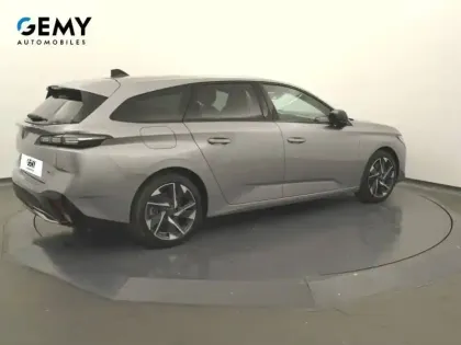 Photo 17 Peugeot 308  SW PHEV 180 e-EAT8