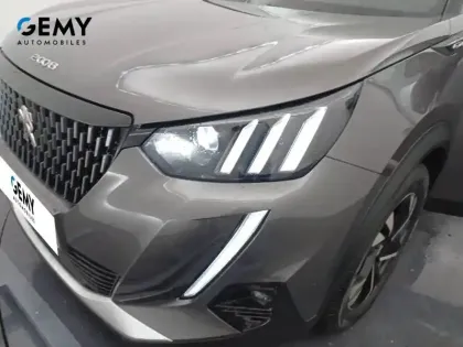 Photo 15 Peugeot 2008  PureTech 130 S&S EAT8
