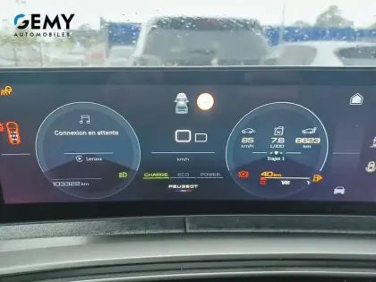 Photo 16 Peugeot 5008  Hybrid 136 e-DCS6