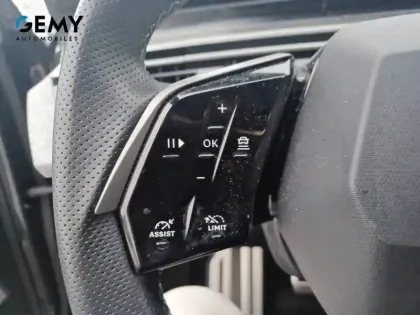 Photo 12 Peugeot 5008  Hybrid 136 e-DCS6