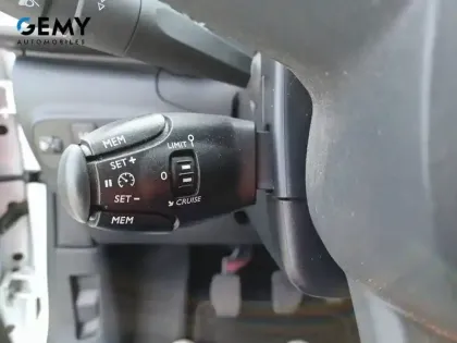 Photo 16 Citroën C3  PureTech 83 S&S BVM5