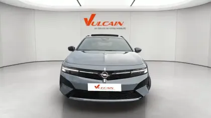 Photo 9 Opel Astra  Sports Tourer 1.2 Turbo Hybride 145 ch Automatique