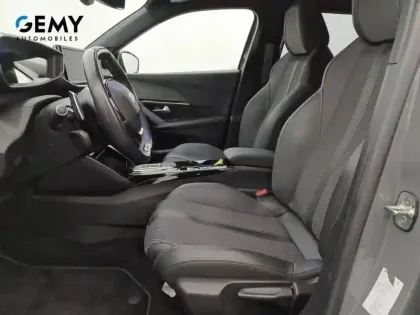 Photo 8 Peugeot 2008  PureTech 130 S&S EAT8