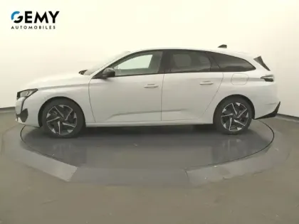 Photo 18 Peugeot 308  SW PHEV 180 e-EAT8