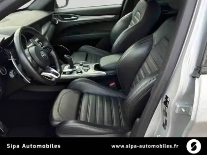 Photo 11 Alfa Romeo Stelvio  2.2 190 ch AT8