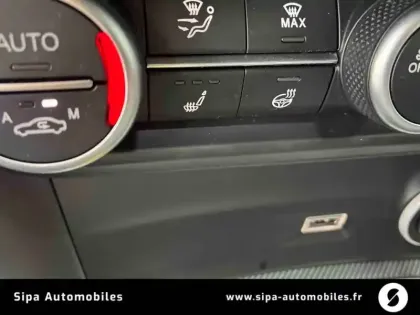 Photo 27 Alfa Romeo Stelvio  2.2 190 ch AT8