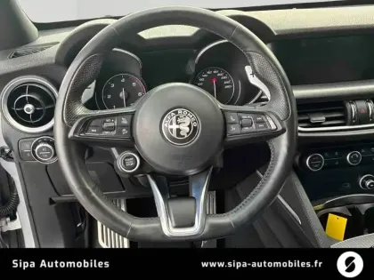 Photo 13 Alfa Romeo Stelvio  2.2 190 ch AT8