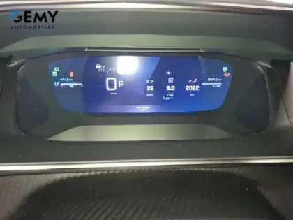 Photo 13 Peugeot 2008  Hybrid 145 e-DCS6