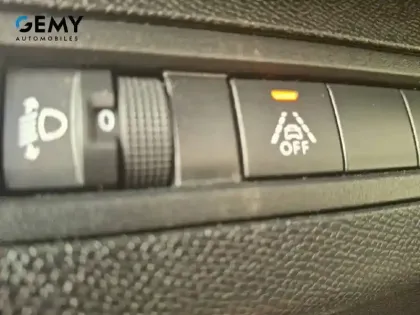Photo 15 Peugeot 3008  Puretech 130ch S&S EAT8