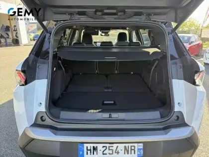 Photo 11 Peugeot 5008  Plug-in Hybrid 225 ch e-DCS7