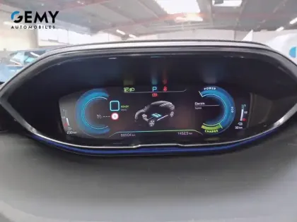 Photo 20 Peugeot 3008  Hybrid 225 e-EAT8