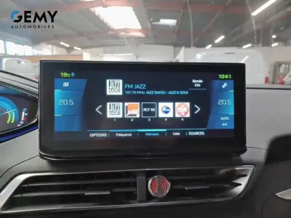 Photo 13 Peugeot 3008  Hybrid 225 e-EAT8