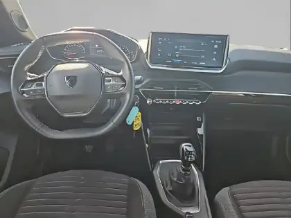 Photo 7 Peugeot 2008  PureTech 100 S&S BVM6
