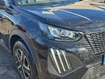 Photo 15 Peugeot 2008  PureTech 100 S&S BVM6