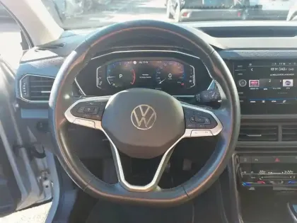 Photo 8 Volkswagen T-cross  1.0 TSI 110 Start/Stop DSG7