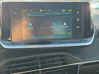 Photo 19 Peugeot 2008  Electrique 136 ch