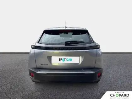 Photo 5 Peugeot 2008  Electrique 54 kWh 156 ch