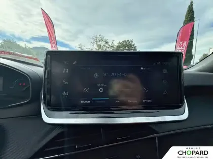 Photo 13 Peugeot 2008  Electrique 54 kWh 156 ch
