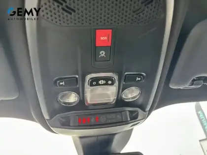 Photo 19 Peugeot 2008  100 S&S BVM6