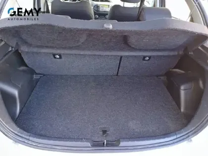 Photo 5 Toyota Yaris  Hybride 100h