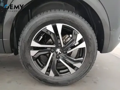 Photo 36 Peugeot 2008  PureTech 130 S&S EAT8