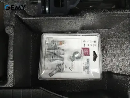 Photo 46 Peugeot 2008  PureTech 130 S&S EAT8