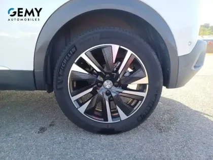 Photo 10 Peugeot 2008  PureTech 155 S&S EAT8