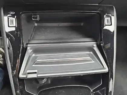 Photo 19 Peugeot 2008  PureTech 130 S&S EAT8