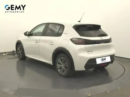 Photo 28 Peugeot 208  Electrique 50 kWh 136ch