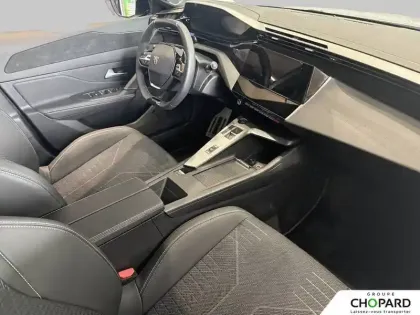 Photo 12 Peugeot 408  Hybrid 145 e-DCS6