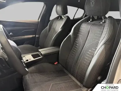 Photo 10 Peugeot 408  Hybrid 145 e-DCS6