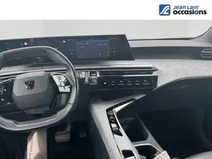 Photo 14 Peugeot 5008  Hybrid 136 e-DCS6