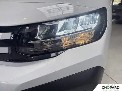 Photo 21 Peugeot Partner  FGN DIESEL 130 CH M AUT