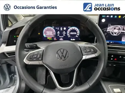 Photo 18 Volkswagen Golf  1.5 eTSI EVO2 116 DSG7