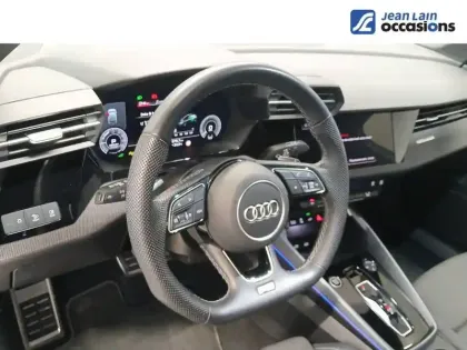 Photo 11 Audi A3  Sportback TFSI e Hybride rechargeable 204 S tronic 6