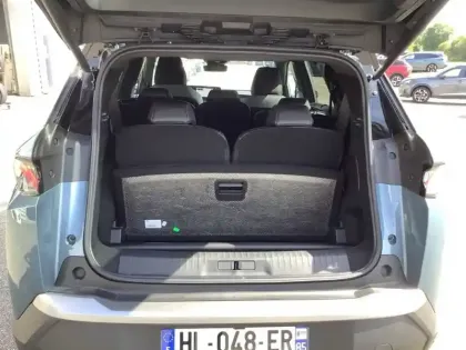 Photo 5 Peugeot 5008  Hybrid 145 ch e-DCS6