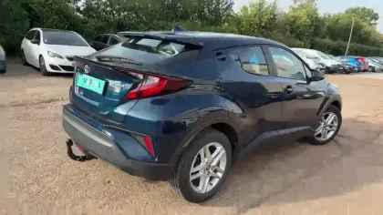 Photo 5 Toyota C-HR  Hybride 1.8L