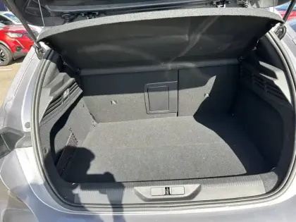 Photo 8 Peugeot 308  PHEV 180 e-EAT8