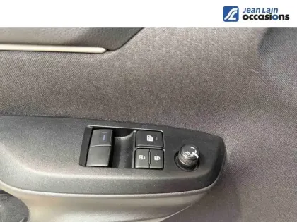 Photo 19 Toyota Yaris  70 VVT-i
