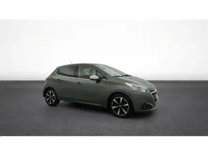 Photo 10 Peugeot 208  PureTech 110ch S&S EAT6