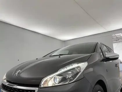 Photo 23 Peugeot 208  PureTech 110ch S&S EAT6