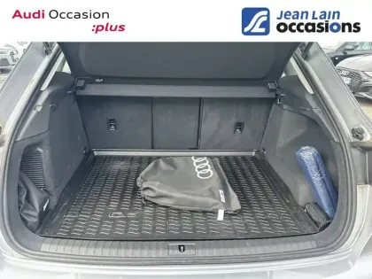 Photo 9 Audi Q3  45 TFSIe 245 ch S tronic 6