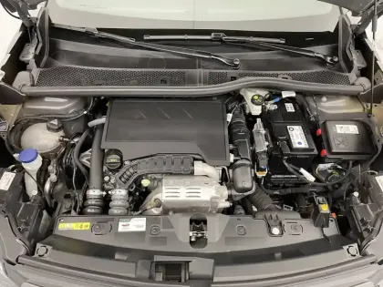 Photo 20 Peugeot 2008  PureTech 100 S&S BVM6
