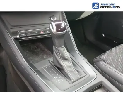 Photo 12 Audi Q3  45 TFSIe 245 ch S tronic 6