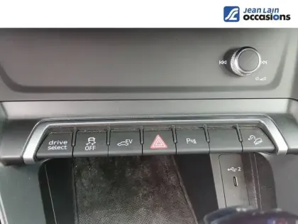 Photo 25 Audi Q3  45 TFSIe 245 ch S tronic 6